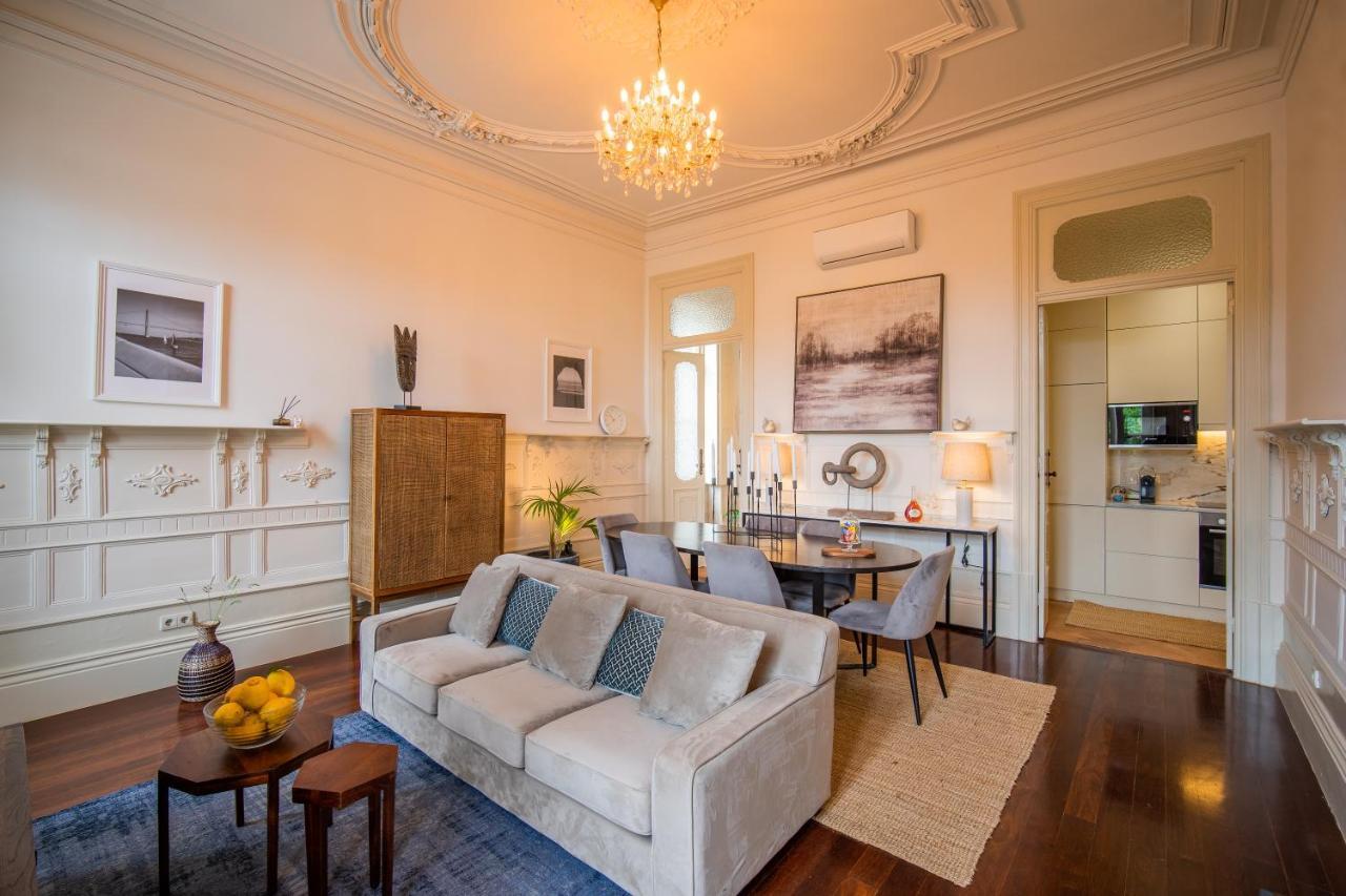 Paraiso Garden Suite--- Spacious & Downtown Porto Exterior photo
